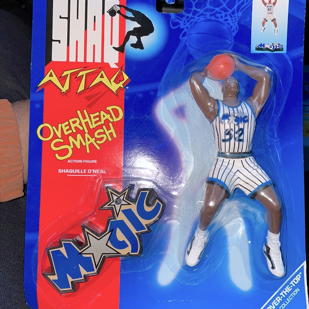 92” Shaq Attaq figure